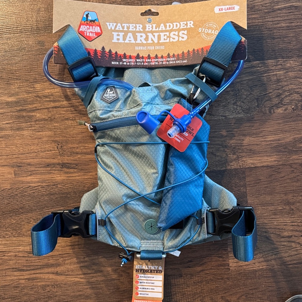 Arcadia Trail Dog Hydration Harness.